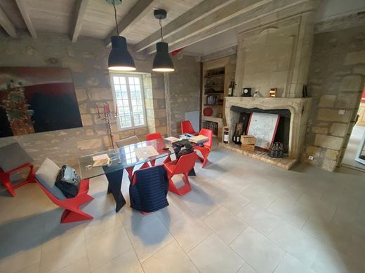 Villa in Saint-Pey-de-Castets, Gironde