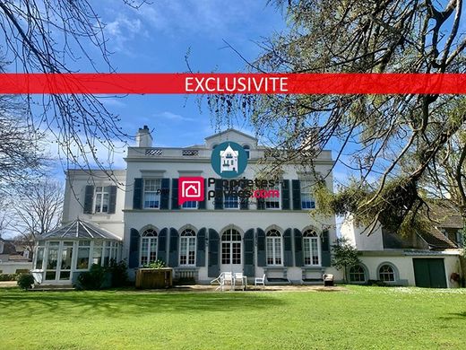 Luxury home in Saint-Martin-Boulogne, Pas-de-Calais