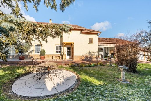 Casa di lusso a Jons, Rhône