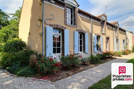 Demeure ou Maison de Campagne à Amilly, Loiret