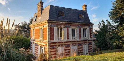 豪宅  Chaumont-en-Vexin, Oise