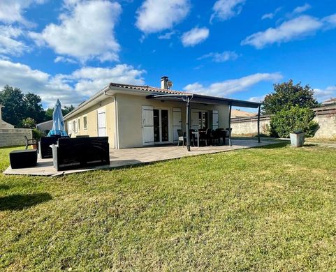 Luxury home in Cestas, Gironde