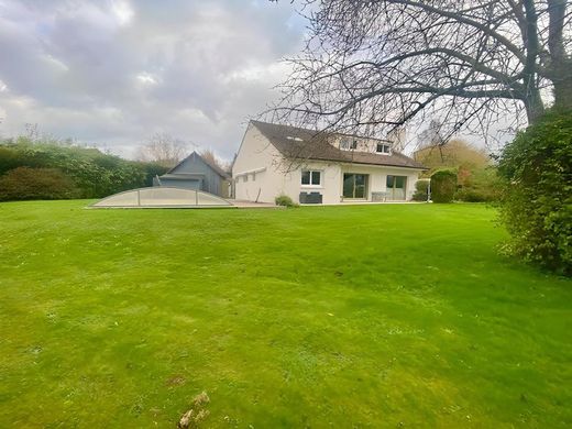 Luxury home in Isneauville, Seine-Maritime