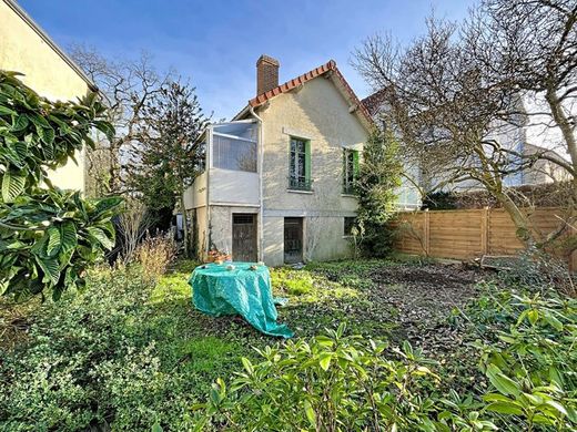 Luxury home in Clamart, Hauts-de-Seine