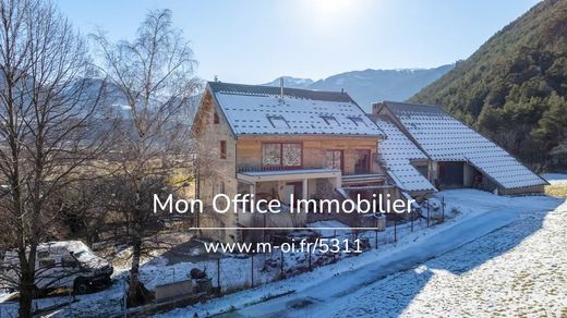 Casa de lujo en Réotier, Altos Alpes