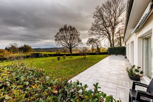 Элитный дом, Sauveterre-de-Béarn, Pyrénées-Atlantiques