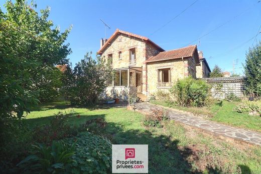 Luxury home in Achères, Yvelines