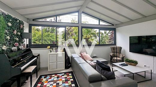 Maison de luxe à Montmorency, Val-d'Oise