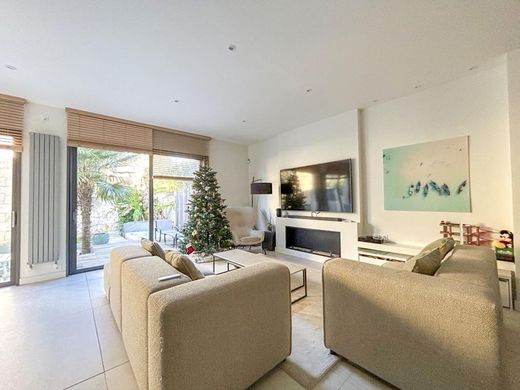 ‏בתי יוקרה ב  בורדו, Gironde