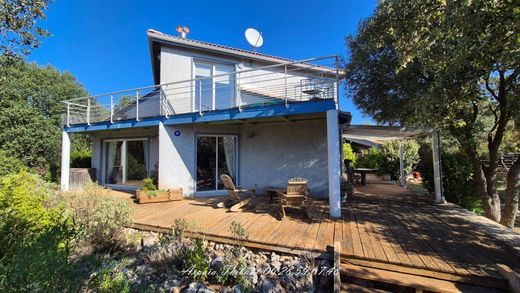 Luxury home in Ginasservis, Var