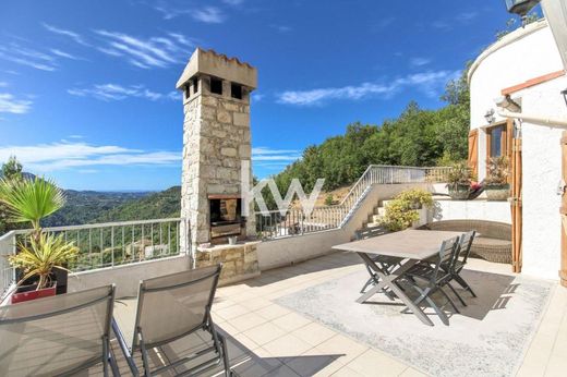 빌라 / Levens, Alpes-Maritimes