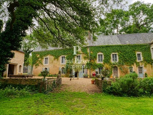Villa in Loué, Sarthe