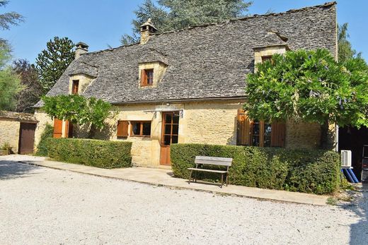 Casa rural / Casa de pueblo en Saint-Geniès, Dordoña