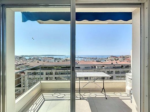Apartment in Cannes, Alpes-Maritimes