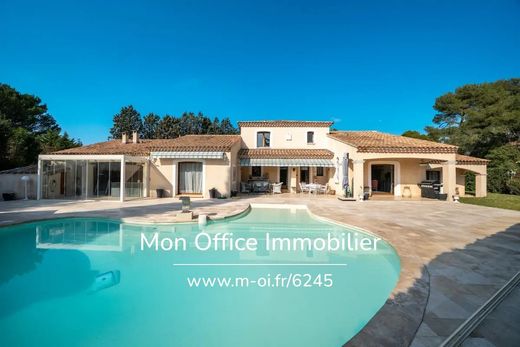 Luxury home in Cabriès, Bouches-du-Rhône