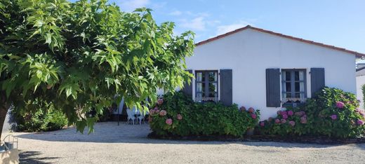 Pornic, Loire-Atlantiqueの高級住宅