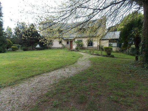 Luxury home in Combourg, Ille-et-Vilaine