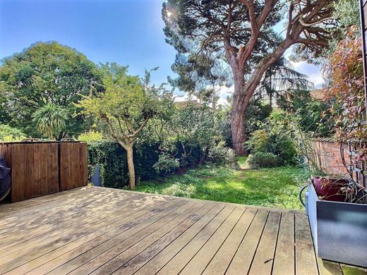 豪宅  波尔多, Gironde