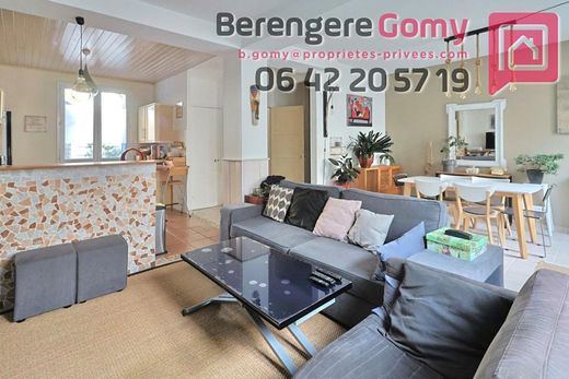 Luxe woning in Saint-Leu-la-Forêt, Val d'Oise