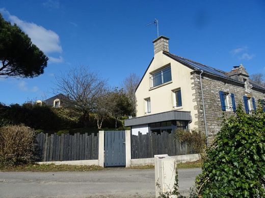 豪宅  Saint-Nolff, Morbihan