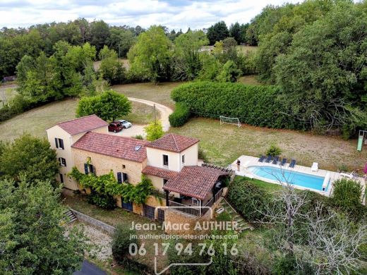 Luxury home in Belvès, Dordogne