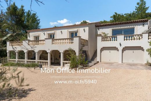Luxury home in Pourrières, Var