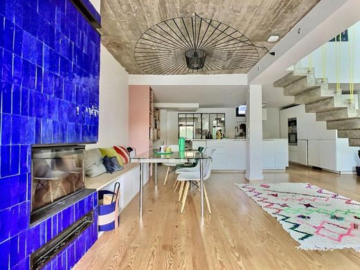 Luxury home in Bègles, Gironde