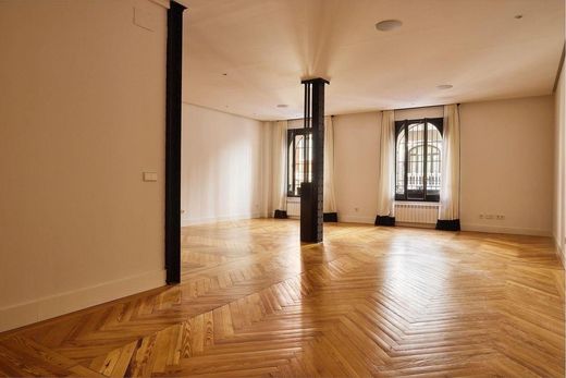 Piso / Apartamento en Madrid, Provincia de Madrid