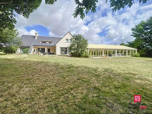 豪宅  Mamers, Sarthe