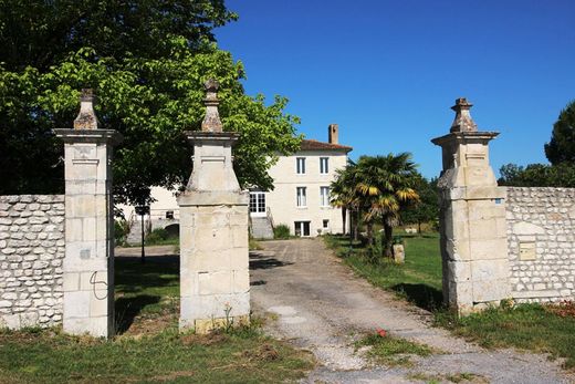 Villa à Pons, Charente-Maritime