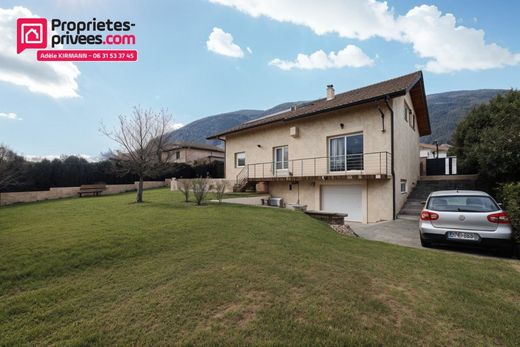 Casa de lujo en Collonges, Ain