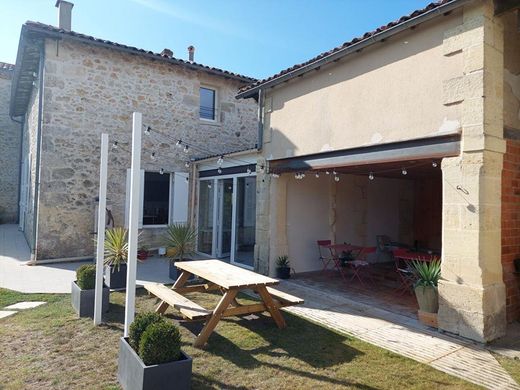 Casa de lujo en Lesparre-Médoc, Gironda