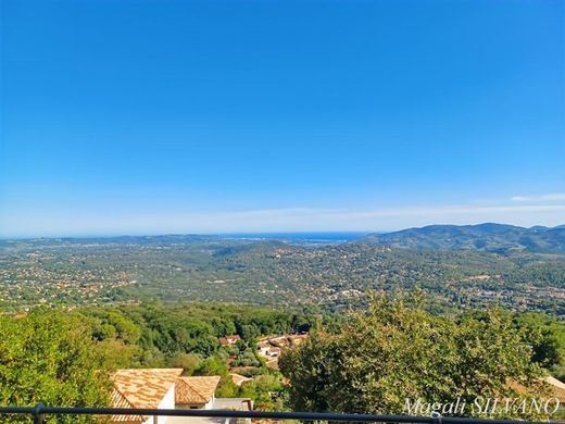 Villa a Spéracèdes, Alpi Marittime