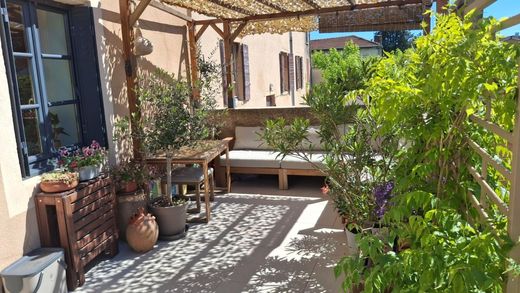 Apartment in Brignais, Rhône