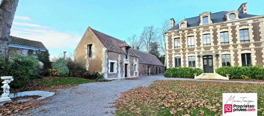 Casa di lusso a Estrées-Saint-Denis, Oise