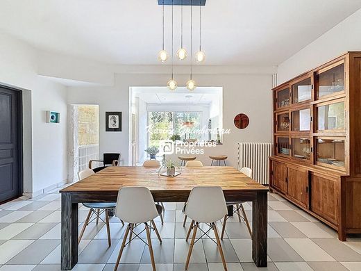 Luxury home in Libourne, Gironde