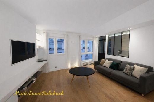 Apartment / Etagenwohnung in Saint-Germain, Odéon, Monnaie, Paris