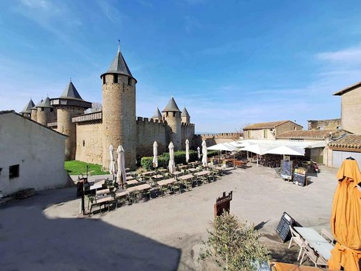 Carcassonne, Audeの高級住宅