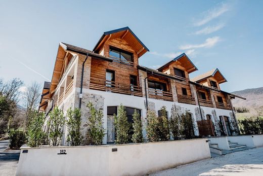 Apartment in Saint-Jorioz, Haute-Savoie