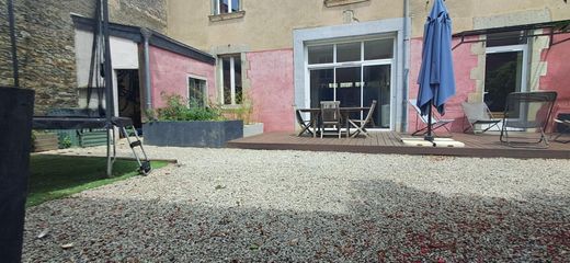 ‏בתי יוקרה ב  Laval, Mayenne