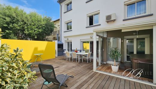 Luxury home in Perpignan, Pyrénées-Orientales
