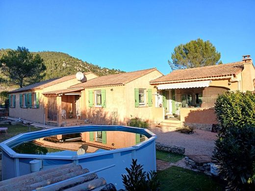 Luxury home in Le Val, Var