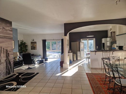 Luxury home in Nans-les-Pins, Var