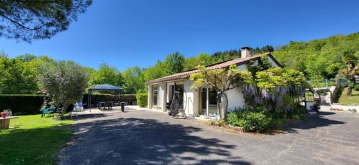 Luxus-Haus in Colayrac-Saint-Cirq, Lot-et-Garonne