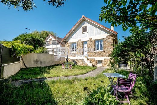 Luxury home in Cachan, Val-de-Marne