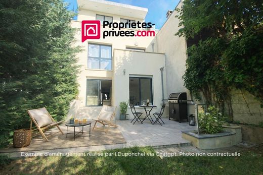 Luxury home in Sceaux, Hauts-de-Seine