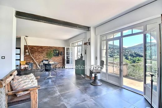 Luxury home in Alès, Gard