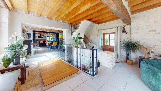 Luxury home in Chartres, Eure-et-Loir