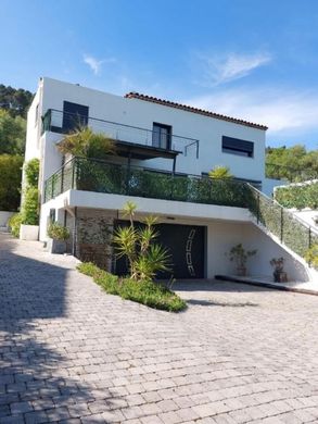 Casa di lusso a Le Luc, Var