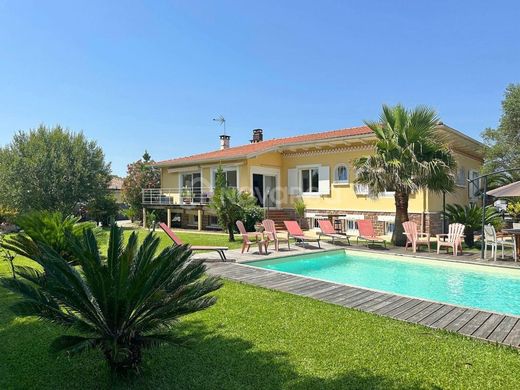 호화 저택 / Tosse, Landes